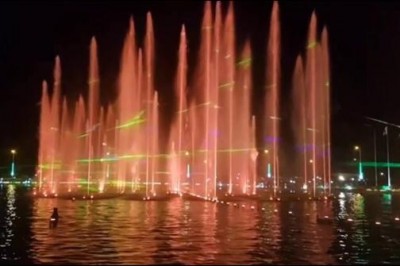 بحریہ ٹائون کراچی میں بڑے میوزیکل فائونٹین کا افتتاح