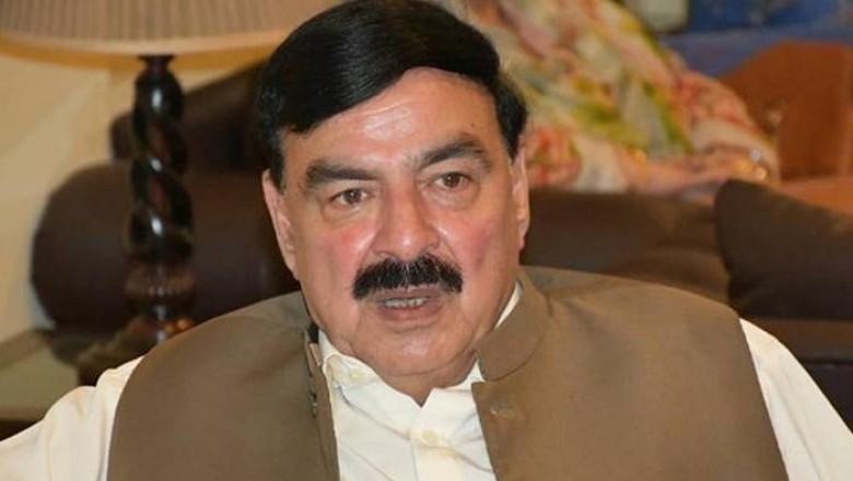 شیخ رشید کا طالبات کو مشورہ