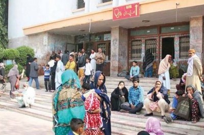 پنجاب میں ینگ ڈاکٹروں کا احتجاج، او پی ڈیز کی بندش : مریضوں کو شدید مشکلات