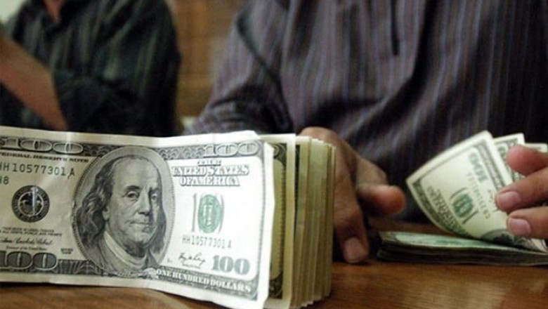 انٹربینک اور اوپن مارکیٹ میں میں ڈالر کی قدر میں کمی