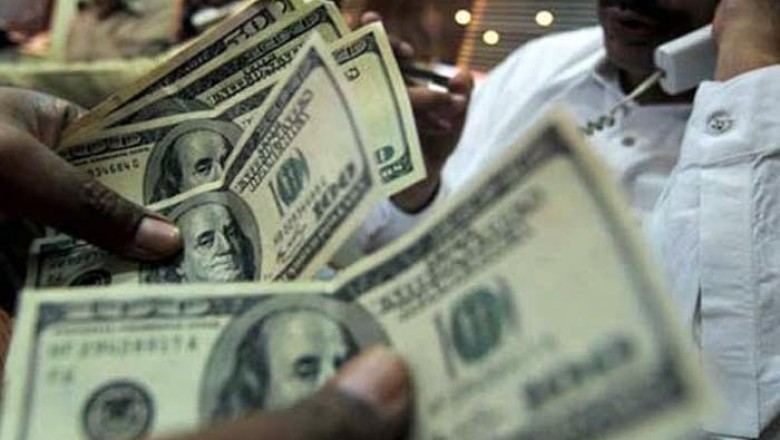اوپن مارکیٹ میں ڈالر سستا