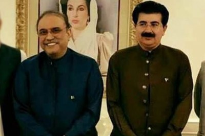 ممکنہ تحریک عدم اعتماد: چیئرمین سینیٹ نے آصف زرداری سے مدد مانگ لی