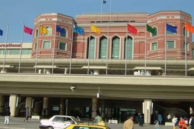 عمرہ کی ادائیگی کے بعد لاہور ائیرپورٹ پہنچنے والے 2 معتمرین قتل