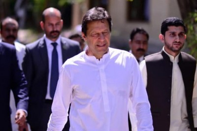 وزیراعظم آج اپنی معاشی ٹیم کے ساتھ کراچی کا دورہ کریں گے