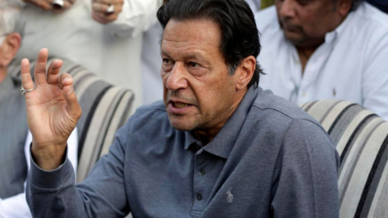 Rangers Arrest Imran Khan In Islamabad In Connection With the Al-Qadir Trust Case