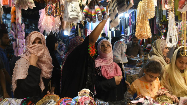Soon, Islamabad Will Have a Brand-Women-Only Market